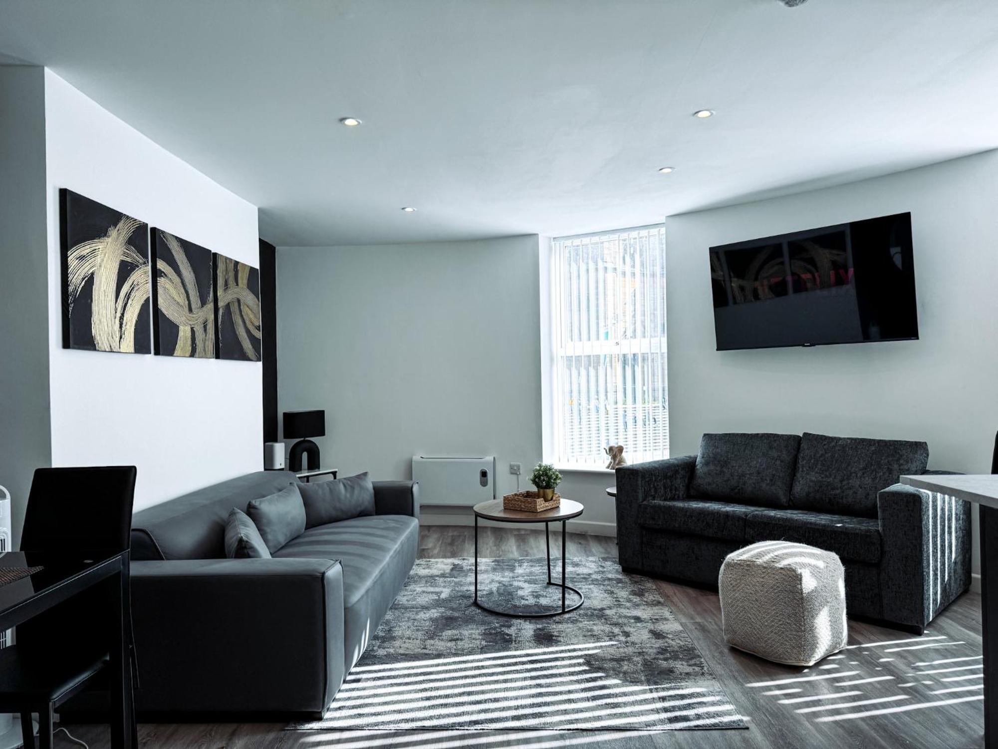 The Seven Suites Liverpool Exterior photo